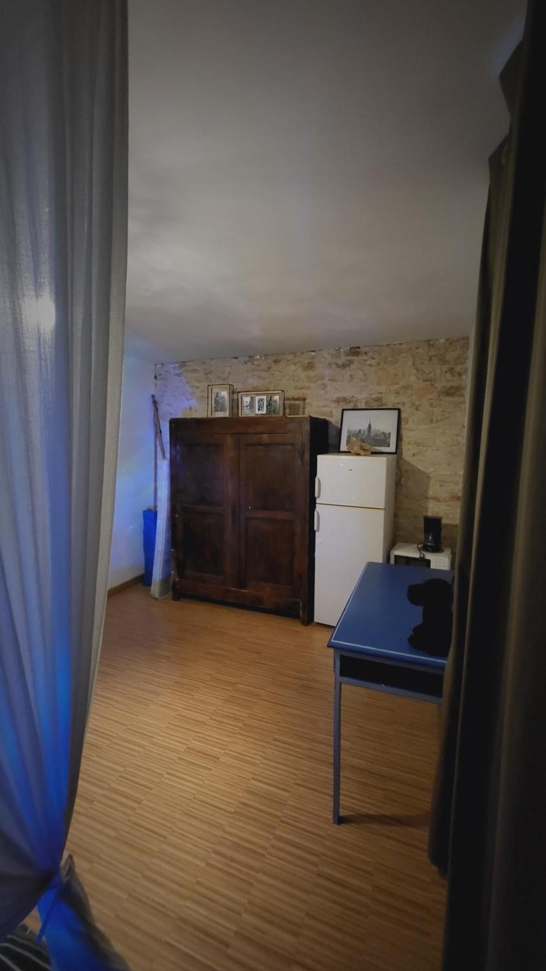Les Chambres Du Nid Charentais La Poterie  Екстер'єр фото